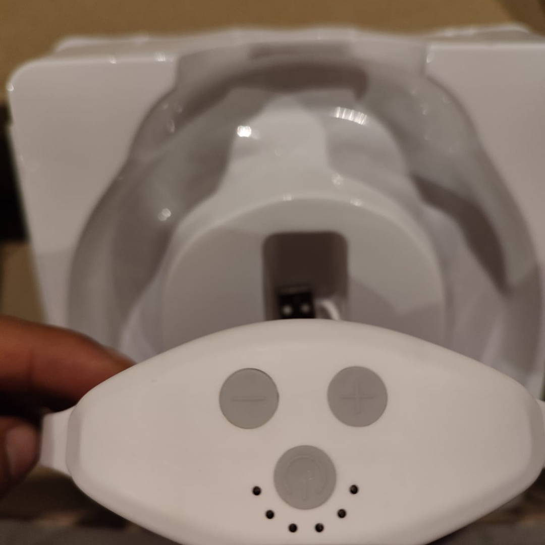 MASAJEADOR DE CUELLO RECARGABLE